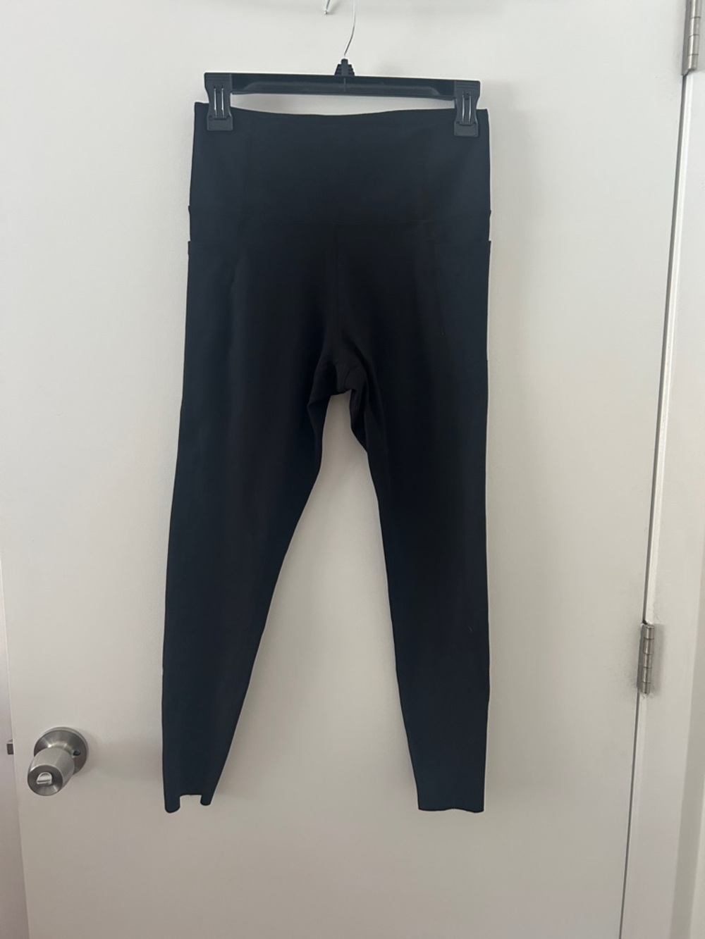 Danskin Black Athletic Leggings - Slim Fit